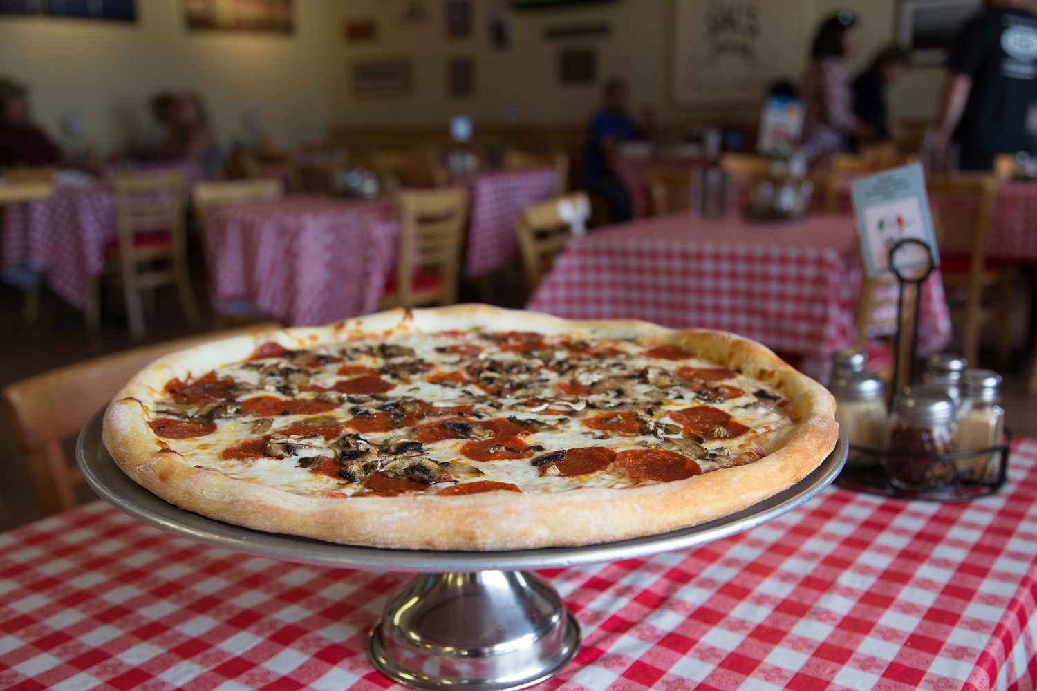 BIDZ Token and Safari Hookah Partnership Banner